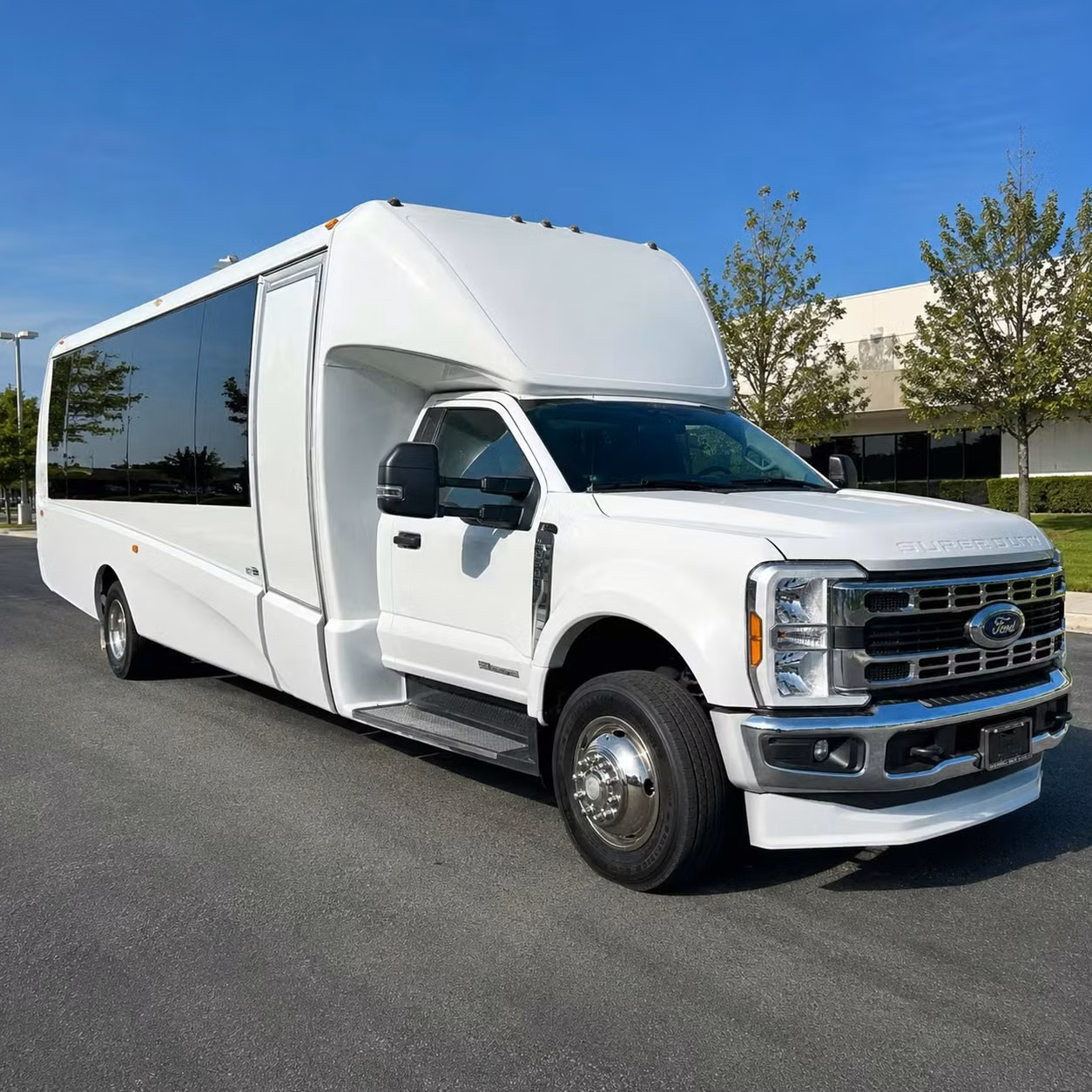 20 passenger minibus
